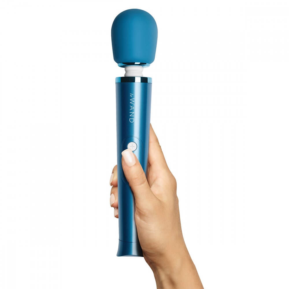 Le Wand Petite Rechargeable Massager | Melody's Room