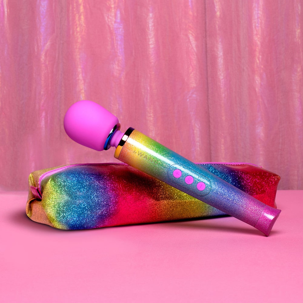 Le Wand Petite Rainbow Ombre Massager | Melody's Room