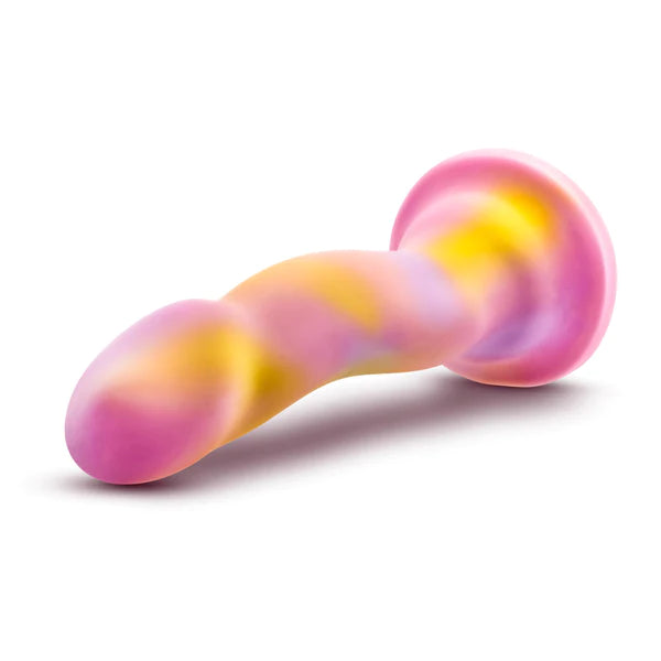 Avant Sun's Out Curved G-Spot 7.5" Dildo w/ Suction Cup Base - Melody's Room